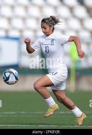 Vercelli, Italien, 5. April 2023. Konstantina Kostopoulou aus Griechenland während des UEFA-Meisterschaftsspiels U19 im Stadio Silvio Piola, Vercelli. Der Bildausdruck sollte lauten: Jonathan Moscrop/Sportimage Stockfoto