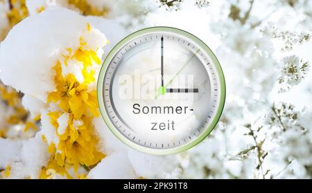 Uhr, das Drehrad zeigt drei Uhr an, Symbol für die Zeitumstellung auf Sommerzeit [M]. Stockfoto