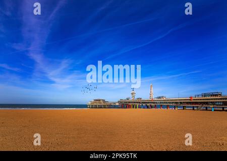 The Pier, Scheveningen, Den Haag, Niederlande, tagsüber, Verlassen Stockfoto