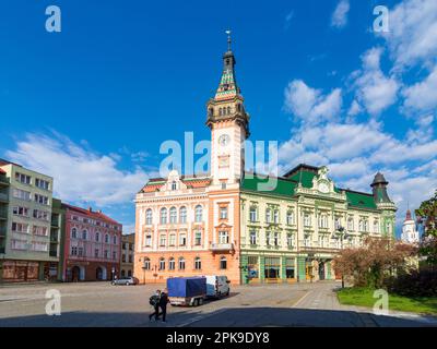 Krnov (Jägerndorf), Rathaus in Mährisch-Schlesien, Mährisch-Schlesische Region, Tschechien Stockfoto