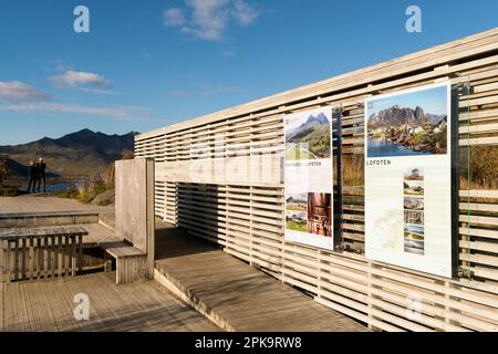 Norwegen, Lofoten, Bostad, Torvdalshalsen, Rastplatz, Blickpunkt Stockfoto