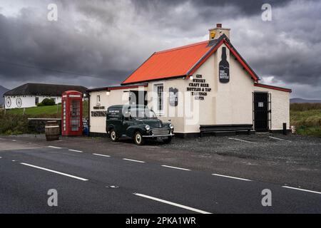 Misty Bottle, Whisky- und Gin-Verkostung, Isle of Skye, Schottland, Großbritannien, Europa Stockfoto