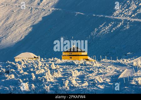 Europa, Polen, Niederschlesien, Riesengebirge, Dom Slaski pod Sniezka / Schlesierhaus Stockfoto