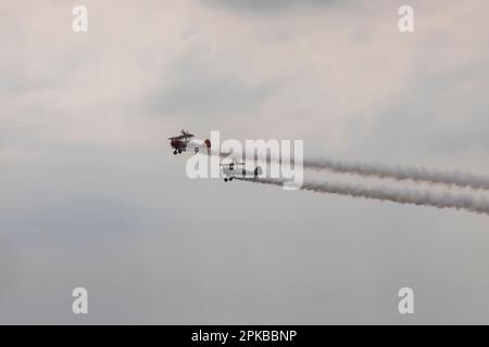 England, Dorset, Bournemouth, die jährliche Flugschau, Flugzeuge im Flug Stockfoto