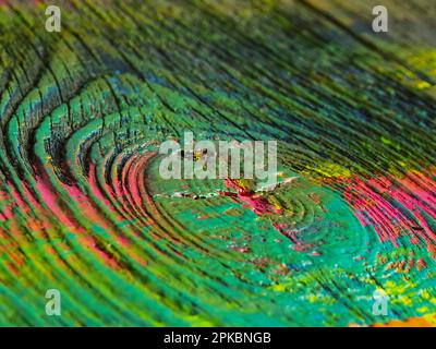Farbenfrohe Holztexturen. Kiefernstruktur in verschiedenen Farben lackiert. Stockfoto