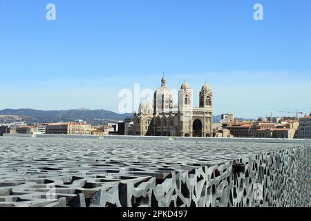 MuCEM, L'histoire du Musee des Civilisations de l'Europe et de la Mediterranee, Cathedrale de la Major, Marseille, Frankreich Stockfoto