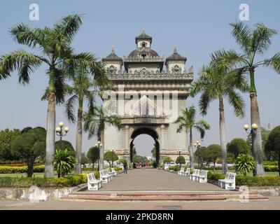 Patuxai Gate, Victory Gate, Concrete Monument, Lane Xang Avenue, Vientiane, Hauptstadt von Laos, Provinz Vientiane, Laos Stockfoto