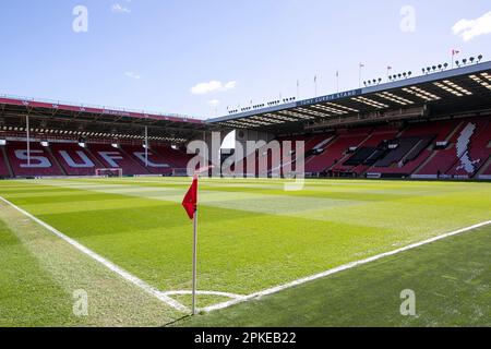 Sheffield, Großbritannien. 07. April 2023. Ein allgemeiner Überblick über Bramall Lane vor dem Sky Bet Championship-Spiel Sheffield United vs Wigan Athletic in Bramall Lane, Sheffield, Großbritannien, 7. April 2023 (Foto von Conor Molloy/News Images) in Sheffield, Großbritannien, am 4./7. April 2023. (Foto: Conor Molloy/News Images/Sipa USA) Guthaben: SIPA USA/Alamy Live News Stockfoto