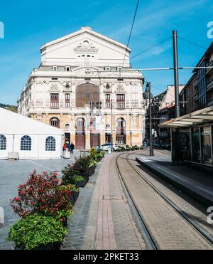 Bilbao, Spanien - 5. April 2023: Arriaga Theatre oder Arriaga teatro oder Antzokia ist ein Opernhaus in Bilbao, Baskenland, Spanien Stockfoto