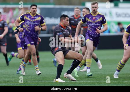 Ben JONES-BISHOP von Sheffield Eagles in Aktion beim BETFRED Championship Match zwischen Newcastle Thunder und Sheffield Eagles am Freitag, den 7. April 2023 im Kingston Park, Newcastle. (Foto: Chris Lishman | MI News) Kredit: MI News & Sport /Alamy Live News Stockfoto