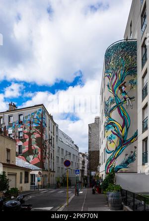 Paris, Frankreich, Okt. 2022, Blick auf Street Art in der Rue du Retrait im 20. Bezirk der Hauptstadt Stockfoto