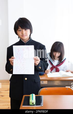 Schüler der Mittelstufe mit perfekter Punktzahl Stockfoto