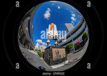 Los Angeles, 22 2017. JAN. - sonniger Blick auf das Space Shuttle Challenger Memorial in der Innenstadt Stockfoto