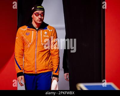 Eindhoven, Niederlande. 07. April 2023. EINDHOVEN – Arno Kamminga vor dem 200 Meter langen Brustschlag während des Qualifizierungsmeetings in Eindhoven. Holländische Spitzenschwimmer können hier für die kommenden Weltmeisterschaften und die Olympischen Spiele im Jahr 2024 schwimmen. ANP SEM VAN DER WAL netherlands Out - belgien Out Credit: ANP/Alamy Live News Stockfoto