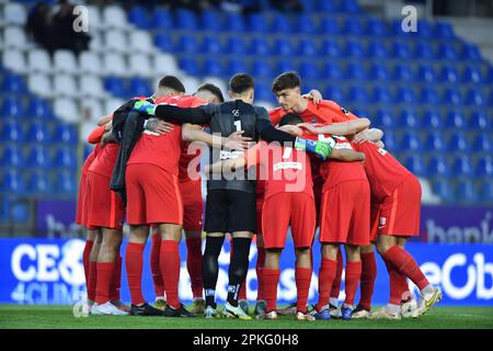 Lommel, Belgien. 07. April 2023. Dender-Spieler wurden während eines Fußballspiels zwischen Jong Genk (U23) und Dender EH am Freitag, den 07. April 2023 in Genk, am 6. Tag der Relegation Play-offs der 1B. Division der belgischen Meisterschaft „Challenger Pro League“ von 2022-2023 fotografiert. BELGA FOTO JILL DELSAUX Kredit: Belga News Agency/Alamy Live News Stockfoto