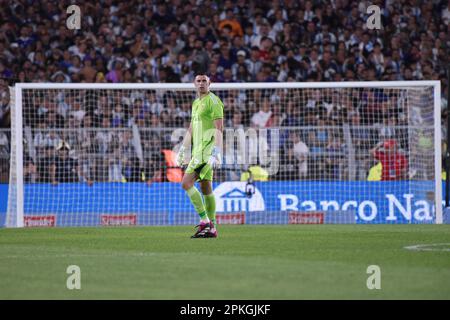 BUENOS AIRES, ARGENTINIEN - APRIL 23: Emiliano Martinez während eines Spiels zwischen Argentinien und Panama im Estadio Mas Monumental. Stockfoto