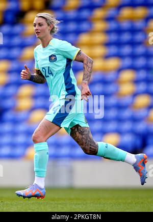 Australiens Larissa Crummer bei einem internationalen Spiel im Cherry Red Records Stadium in London. Foto: Freitag, 7. April 2023. Stockfoto