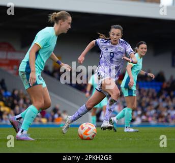 London, Großbritannien. 07. April 2023. London, England, April 7. 2023: Caroline Weir (9 Schottland) in Aktion beim International Friendly Football Match zwischen Australien und Schottland im Cherry Red Records Stadium in London, England. (James Whitehead/SPP) Kredit: SPP Sport Press Photo. Alamy Live News Stockfoto