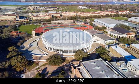 Baton Rouge, LA - Februar 2023: Das Pete Maravich Assembly Center, das „PMAC“ auf dem LSU Campus. Stockfoto