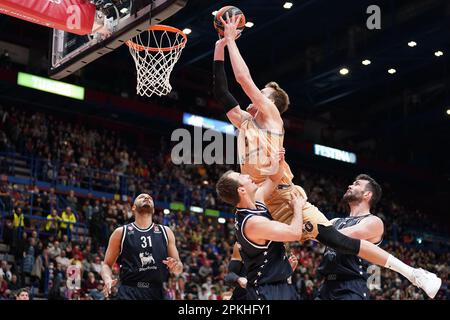 Forum of Assago, Mailand, Italien, 07. April 2023, Jan Vesely (FC BARCELONA) beim EA7 Emporio Armani Milano gegen FC Barcelona – Basketball Euroleague CH Stockfoto