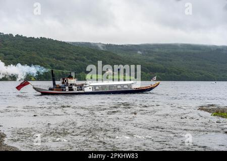 Dampf-Yacht-Gondel auf Coniston Water Stockfoto