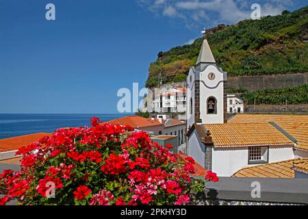 Altstadt von Ponta do Sol, Kirche Ingreja Nossa Senhora da Luz, Unsere Lieben Frau des Lichts, Madeira, Portugal Stockfoto