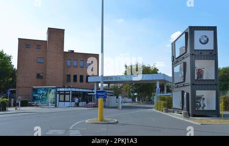 Werkstor, BMW-Werk, am Juliusturm, Spandau, Berlin, Deutschland Stockfoto