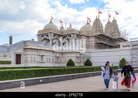 LONDON, GROSSBRITANNIEN - 21. SEPTEMBER 2014: Dies ist der Hindu-Tempel von Shri Swaminarayan Mandir. Stockfoto