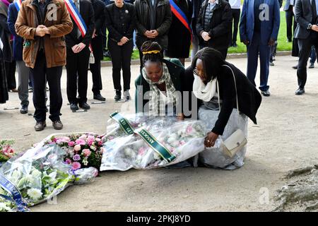 Paris, Frankreich. 08. April 2023. 29. Gedenkfeier des Völkermords an Tutsi in Ruanda im Parc Choisy in Paris, Frankreich, am 7. April 2023. Foto: Karim Ait Adjedjou/ABACAPRESS.COM Kredit: Abaca Press/Alamy Live News Stockfoto