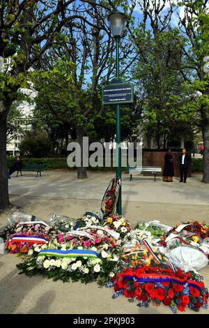 Paris, Frankreich. 08. April 2023. 29. Gedenkfeier des Völkermords an Tutsi in Ruanda im Parc Choisy in Paris, Frankreich, am 7. April 2023. Foto: Karim Ait Adjedjou/ABACAPRESS.COM Kredit: Abaca Press/Alamy Live News Stockfoto