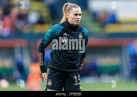 firo: 7. April 2023, Fußball, Freundschaftsspiel DFB Frauennationalmannschaft Niederlande-Deutschland Laura Freigang (Deutschland) Halbfigur, Stockfoto