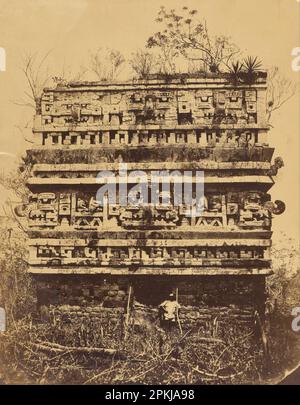 Chichén-Itzá: Rechter Flügel des Nonnenpalastes 1860 von Desire Charnay Stockfoto