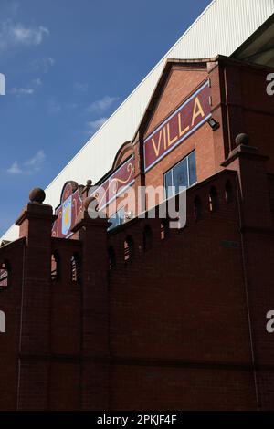 Birmingham, Großbritannien. 08. April 2023. Villa Park, Birmingham, Großbritannien, am 8. April 2023. Kredit: Paul Marriott/Alamy Live News Stockfoto