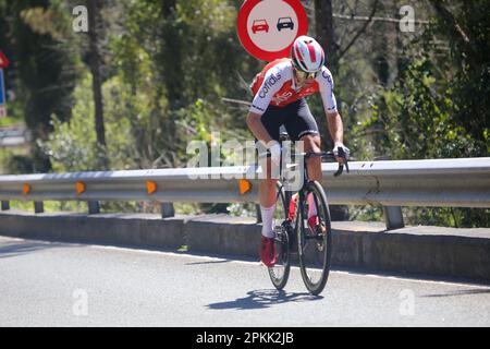 Amorebieta Etxano, Spanien. 07. April 2023. Balkon de Bizkaia, Spanien, 07. April 2023: Der Cofidis-Fahrer Jonathan Lastra während der 5. Etappe des Baskenlandes Itzulia zwischen Ekin und Amorebieta-Etxano, am 07. April 2023 auf dem Balkon de Bizkaia, Spanien. (Foto: Alberto Brevers/Pacific Press) Kredit: Pacific Press Media Production Corp./Alamy Live News Stockfoto