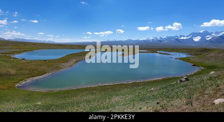 Alpensee, Kakshaal auch im Tian Shan Gebirge nahe der chinesischen Grenze, Naryn Region, Kirgisistan, Zentralasien, Asien Stockfoto