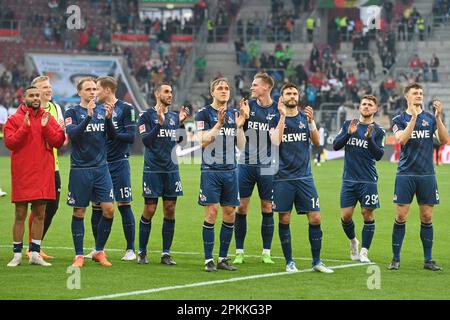 Letztes Jubiläum Köln, Teamfoto, Team, Team, Team-Foto Jubiläum, Freude, Enthusiasmus, Fußball 1. Bundesliga Staffel 2022/2023, 27. Spieltag, matchday27, FC Augsburg - 1. FC Köln 1-3 auf 08.04.2023, WWK ARENA Augsburg . ? Stockfoto