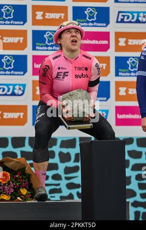 Paris Roubaix Femmes. Ausgabe 3. 8. April 2023 Gewinner Alison Jackson (TIB) CAN 3h42’56‘ 2. Katia Ragusa (LIV) ITA 3. Marthe Truyen (FED) BEL Stockfoto