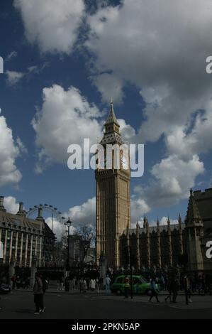 Szenen rund um Westminster, Portcullis House und Big Ben Stockfoto