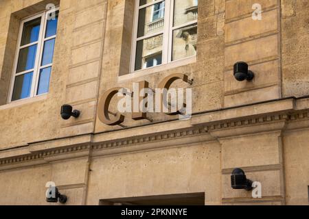 Bordeaux , Aquitaine France - 04 02 2023 : CIC-Logo und Textname des Bankbüros der französischen Kreditindustrie Stockfoto