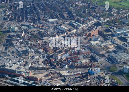 Die neue Stadt Doncaster, South Yorkshire, Nordengland, Großbritannien aus der Vogelperspektive Stockfoto