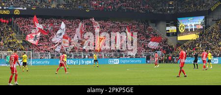 Dortmund, Deutschland. 08. April 2023. firo : 08.04.2023, Fußball, 1. Liga, 1. Bundesliga, Season 2022/2023, BVB, Borussia Dortmund - Union Berlin 2:1 Fans Union Credit: dpa/Alamy Live News Stockfoto