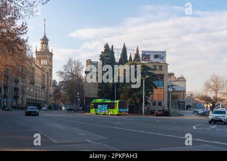 Tiflis, Georgia - 22. Januar 2023: Shota Rustaveli Avenue in Tiflis, Hauptstadt Georgiens Stockfoto