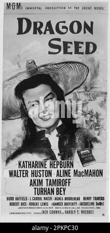 KATHARINE HEPBURN in DRAGON SEED 1944 Regisseure JACK CONWAY und HAROLD BUCQUET Roman Pearl S. Buck Produzent Pandro S. Berman Metro Goldwyn Mayer (MGM) Stockfoto