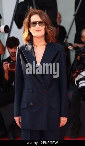 VENEDIG, ITALIEN - 06. SEPTEMBER: Joanna Hogg besucht den roten Teppich „die ewige Tochter“ beim Venice Film Festival 79. am 06. September 2022 in Venedig Stockfoto