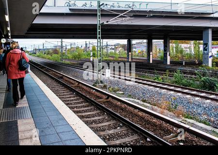 Der S-Bahnhof Westhafen bedient die Ringbahnlinien S41 & S42, Moabit, Mitte, Berlin Stockfoto