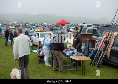Icklesham, East Sussex, Großbritannien. 9. April 2023. Viel befahrene Schuhmesse am Ostersonntag im Elm Tree am Stadtrand des Dorfes Icklesham, East Sussex. Fotograf: Paul Lawrenson, Fotograf: PAL News/Alamy Live News Stockfoto