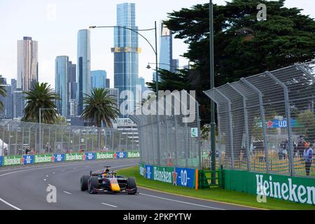 Ayumu Iwasa aus Japan fährt das DAMS (11) während der F2. Übung beim australischen Formel-1-Grand Prix am 31. März 2023. (Foto: George Hitchens / SOPA Images/Sipa USA) Stockfoto