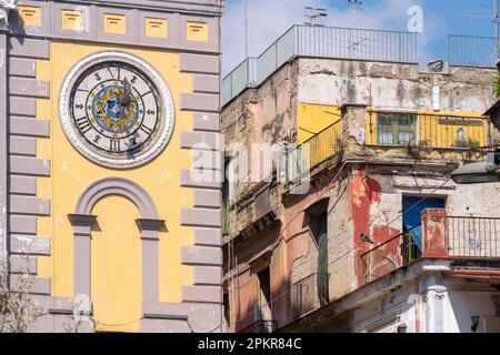 Italien, Neapel, Piazza Montesanto, Chiesa di Santa Maria di Montesanto Stockfoto