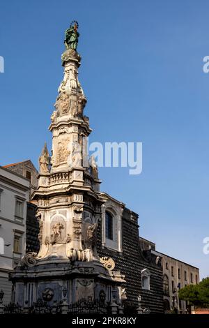 Italien, Neapel, Piazza Gesu Nuovo, Guglia dell’Immacolata (Mariensäule) Stockfoto