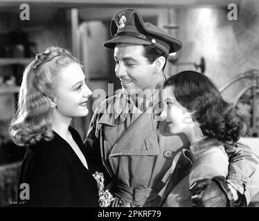 VIRGINIA FIELD ROBERT TAYLOR und VIVIEN LEIGH in WATERLOO BRIDGE 1940 Regisseur MERVYN Leroy spielen Robert E. Sherwood Metro Goldwyn Mayer (MGM) Stockfoto